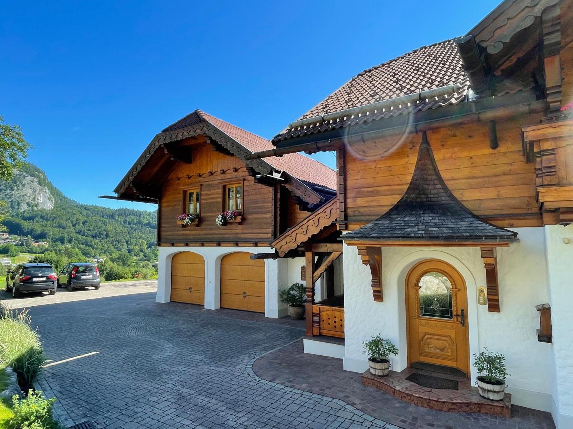 Ferienwohnung Schossleitner - Der Wohlfuehl-Ansitz Am Wolfgangsee Mit Weitblick Sankt Gilgen Esterno foto