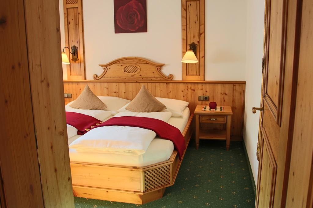 Ferienwohnung Schossleitner - Der Wohlfuehl-Ansitz Am Wolfgangsee Mit Weitblick Sankt Gilgen Camera foto